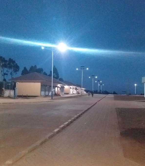 凤泉区非洲科特迪瓦太阳能路灯工程